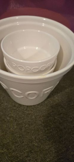 White Ceramic Embossed Bowls Set of 3