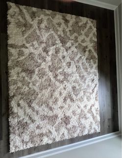 New Rug 112&79 in.