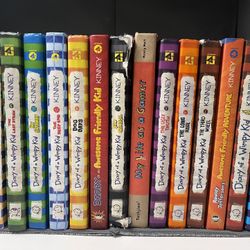 Dairy Of A Wimpy Kid Set Of Books 