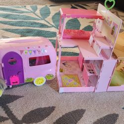 Chelsea Camper and Popup Kelly Doll House 