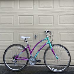 Electra Verse 21D Women’s Hybrid Bike – 700c – 16.5” Frame (42cm) – 21-Speed – Aluminum Bicycle