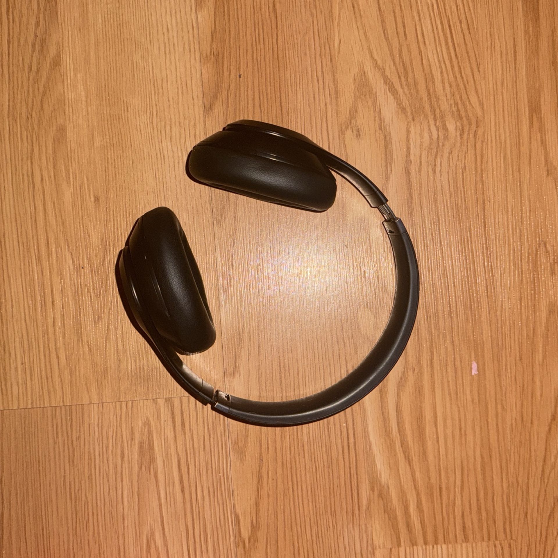 Beats Studio Pro