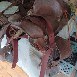 Western Hourse Saddle