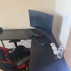 DESK AND GAMING CHAIR
