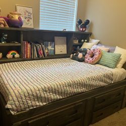 Kids Twin Bed set 