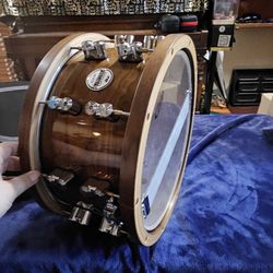 DW walnut Snare Drum. Amazing