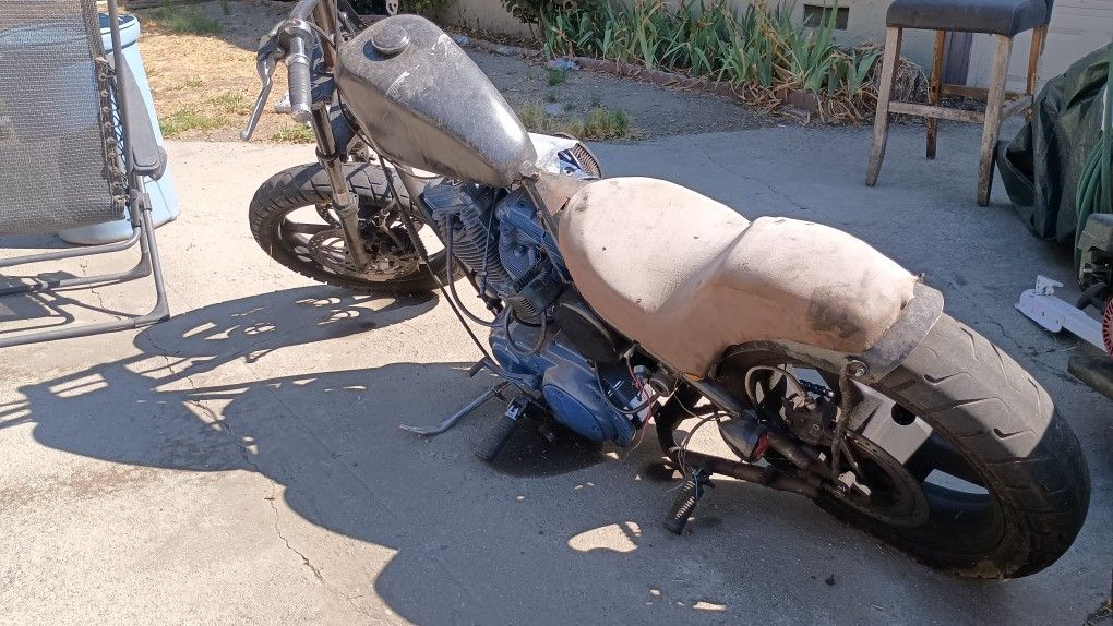 2004 887cc Sportster Motor And Trans