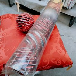 6 Large Christmas Ornaments 