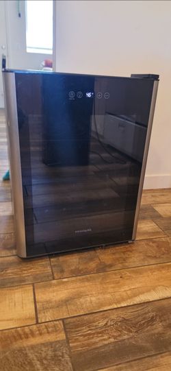 Frigidaire Wine Cooler