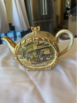 James Saddler & Sons Tea Pot