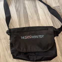 Taylor Swift VIP 1989 World Tour Tote Bag