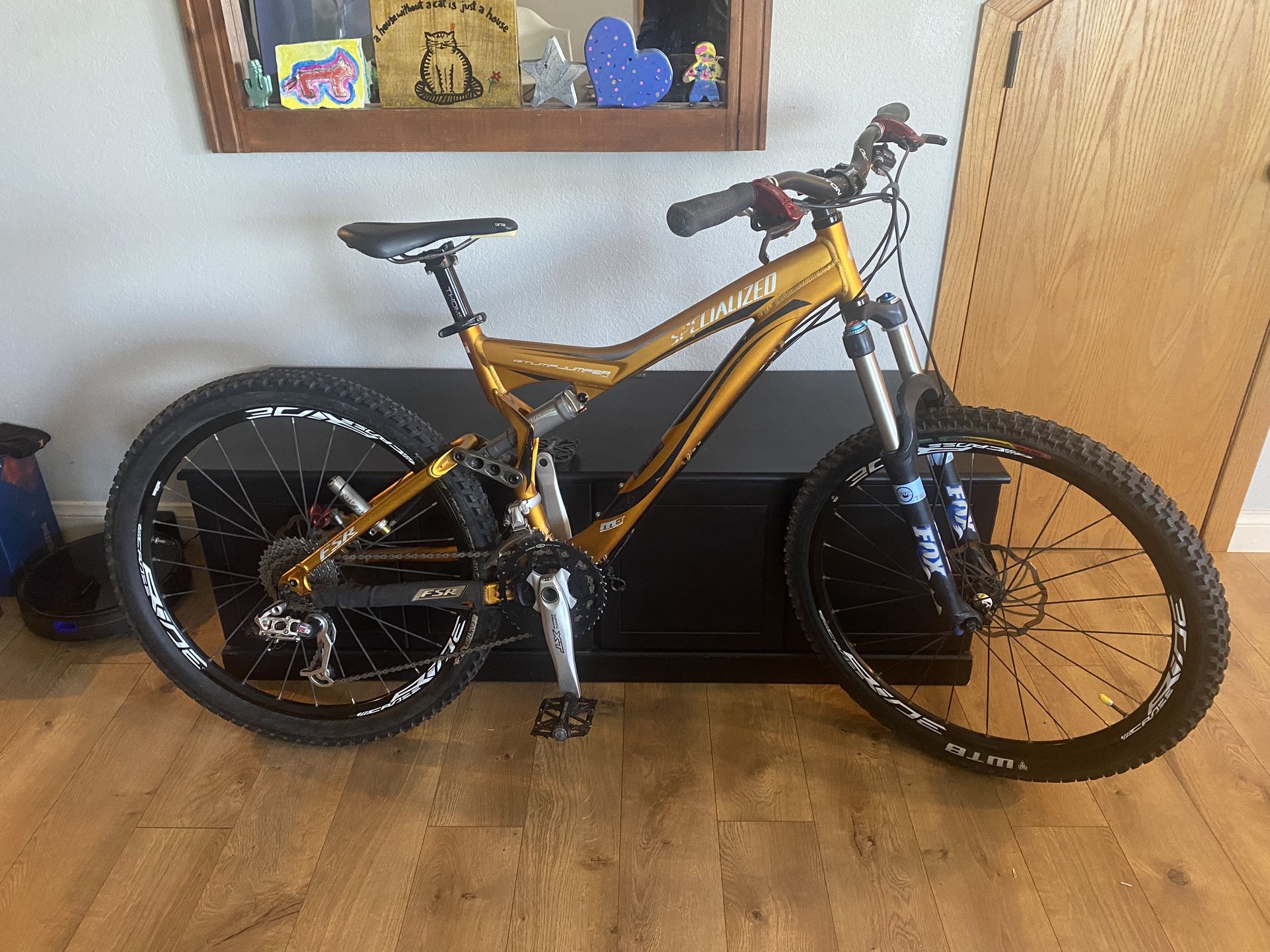 Specialized Stump Jumper FSR Pro Comp Thompson Easton Mountain Bike