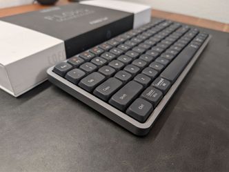 Lofree Flow 84 keyboard - black