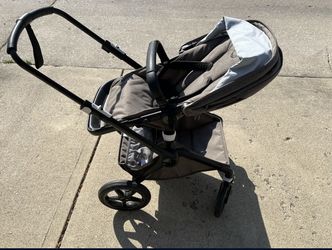 Bugaboo Fox2 Limited Edition Taupe Color With Black Frame 