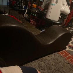 Leather Chaise Lounge Yoga Chair