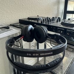 Sennheiser HD 25 headphones