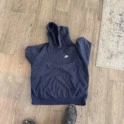 Nike hoodie L