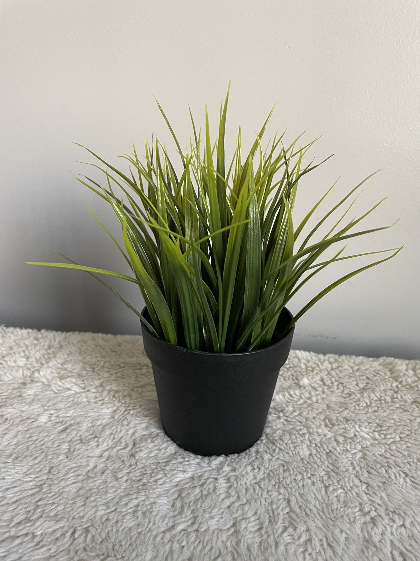 Faux Potted Plant Garden Grass 