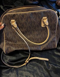 MK Purse 