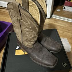 Very Nice Boots 