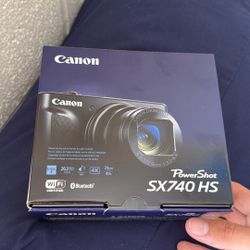 Canon Powershot sx740hs 