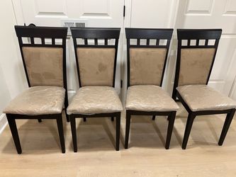 Small dinning chairs