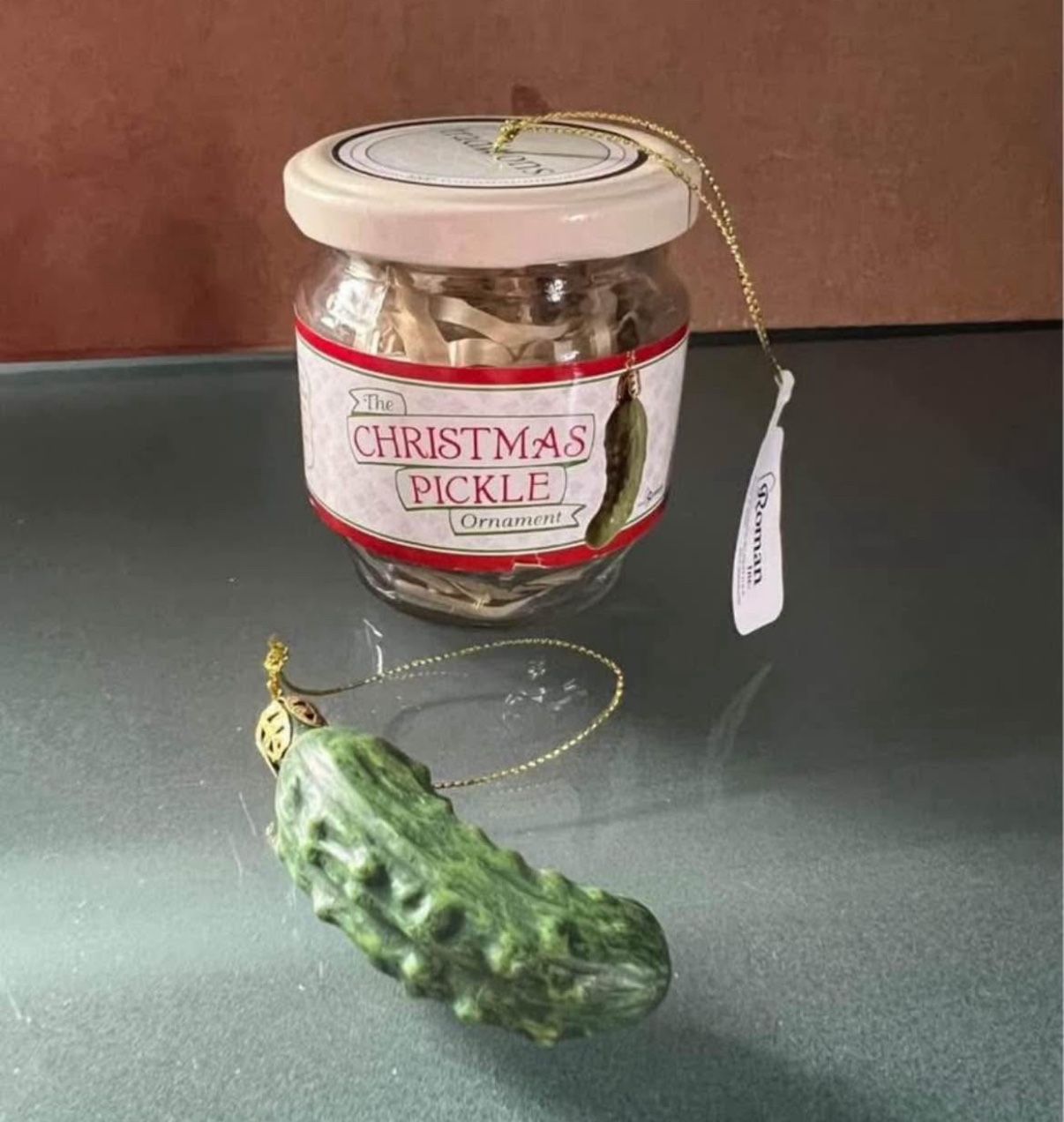 Holiday Traditions 2-piece Christmas Pickle In Glass Jar Xmas Tree Ornament