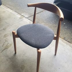 Plural Dining Chairs 