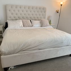 King size bed