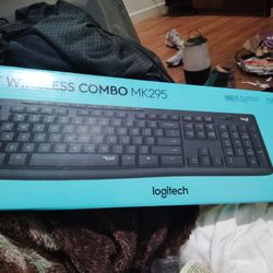 Silent Wireless Combo Keyboard Brand New