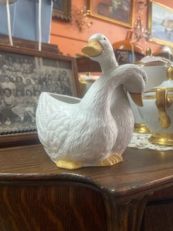 Vintage double bird swan planter flower pot 6"