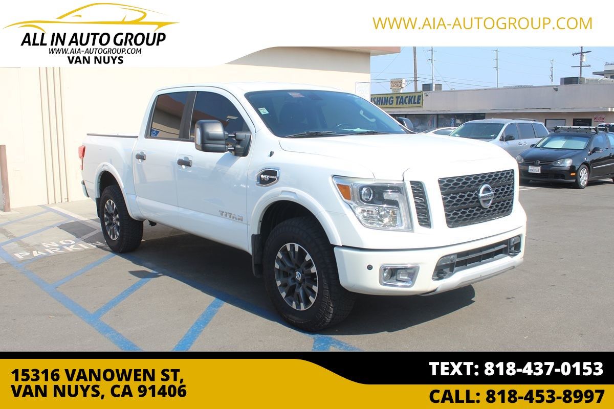2017 Nissan Titan