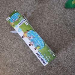 Kids Pool 6ft Wide $2