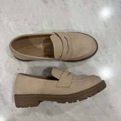 Girls loafers