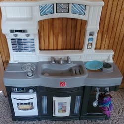 Toy Kitchen