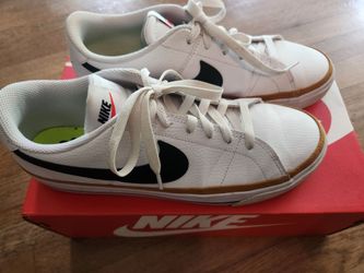 Nike Court Legacy Women's Shoes Size 10