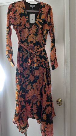 Jumpsuits / dresses