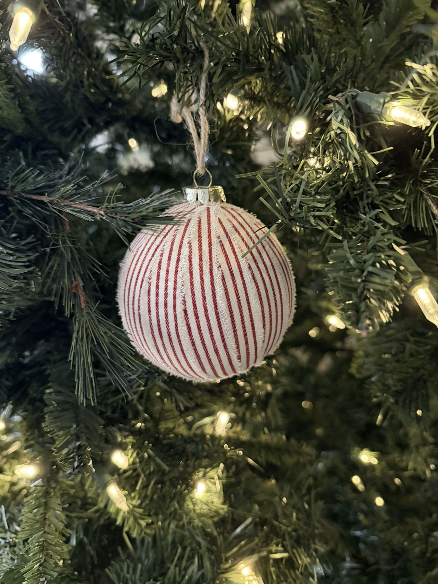 Christmas Decor Ornaments Set Of 28