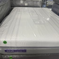 QUEEN SIZE PURPLE PREMIER .4 MATTRESS & BOX SPRING BED SET