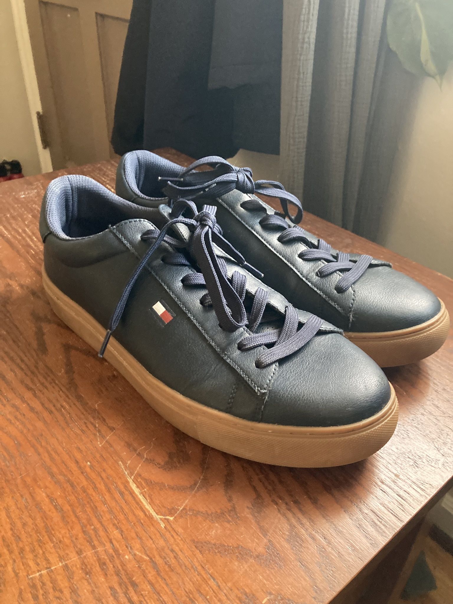 Tommy Hilfiger Shoes(12)