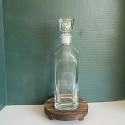 Glass Decanter 