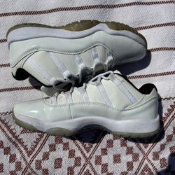 Air Jordan 11 Retro Low ‘Legend Blue’