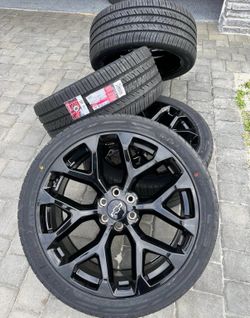 24” Inch Chevy Silverado Tahoe Suburban Rims and Tires