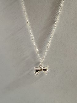 Silver Bow Necklace