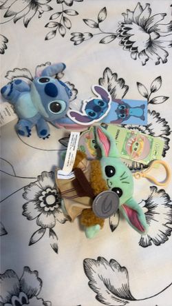 Miniso baby Grogu and Stitch keychain dolls