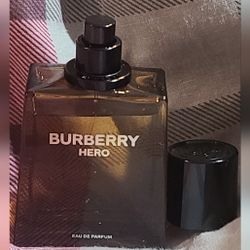 Burberry
Hero Eau de Parfum 1.6 oz 