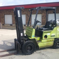 Clark Pneumatic 5000 LB. Capacity Forklift 