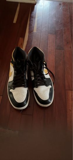 Jordan 1s size 13