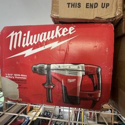 Mileaukee  Rotary Hammer