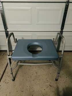 Seat shower